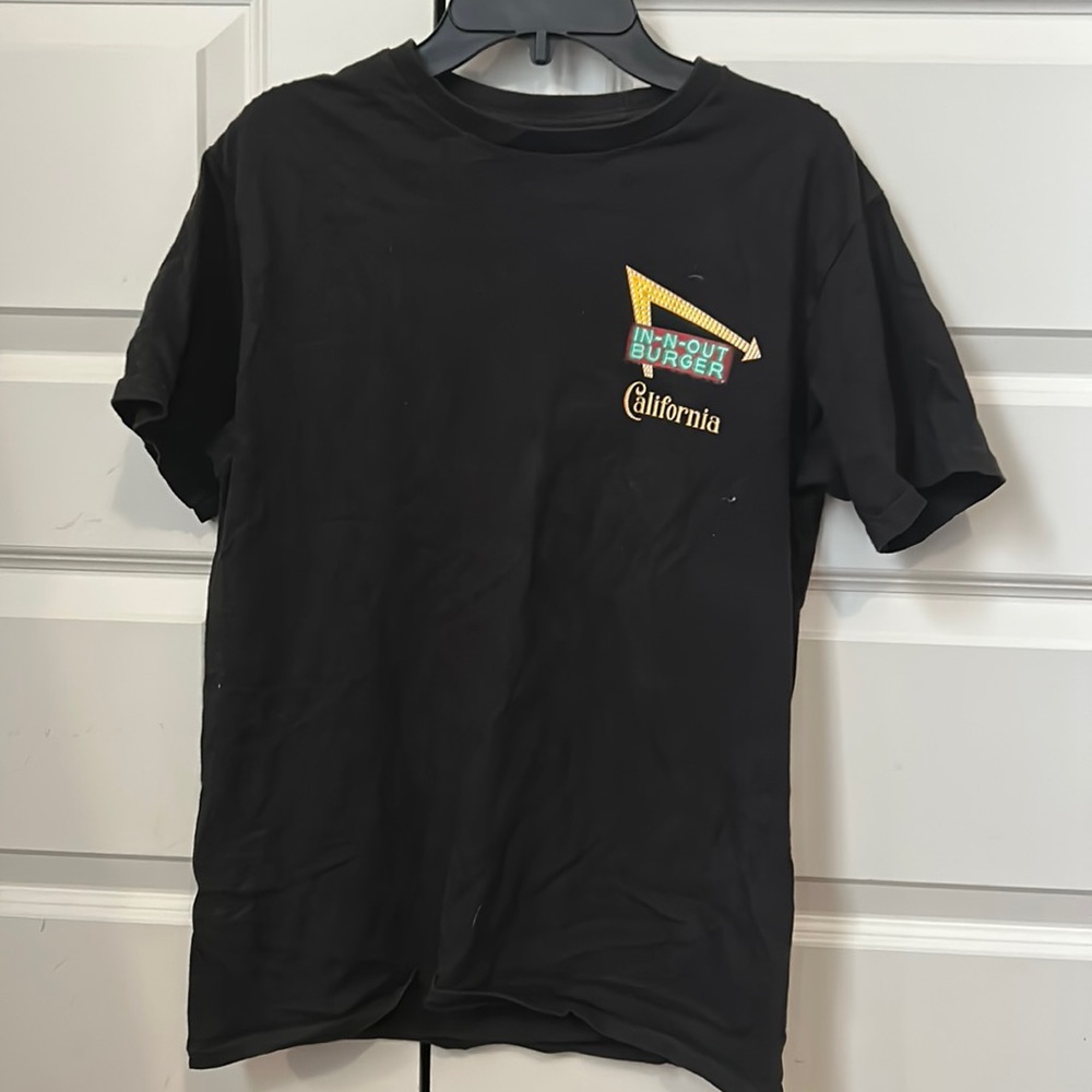 IN-N-OUT Tee Shirt. Size- Small. Black.